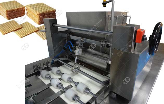 wafer cream spreading machine